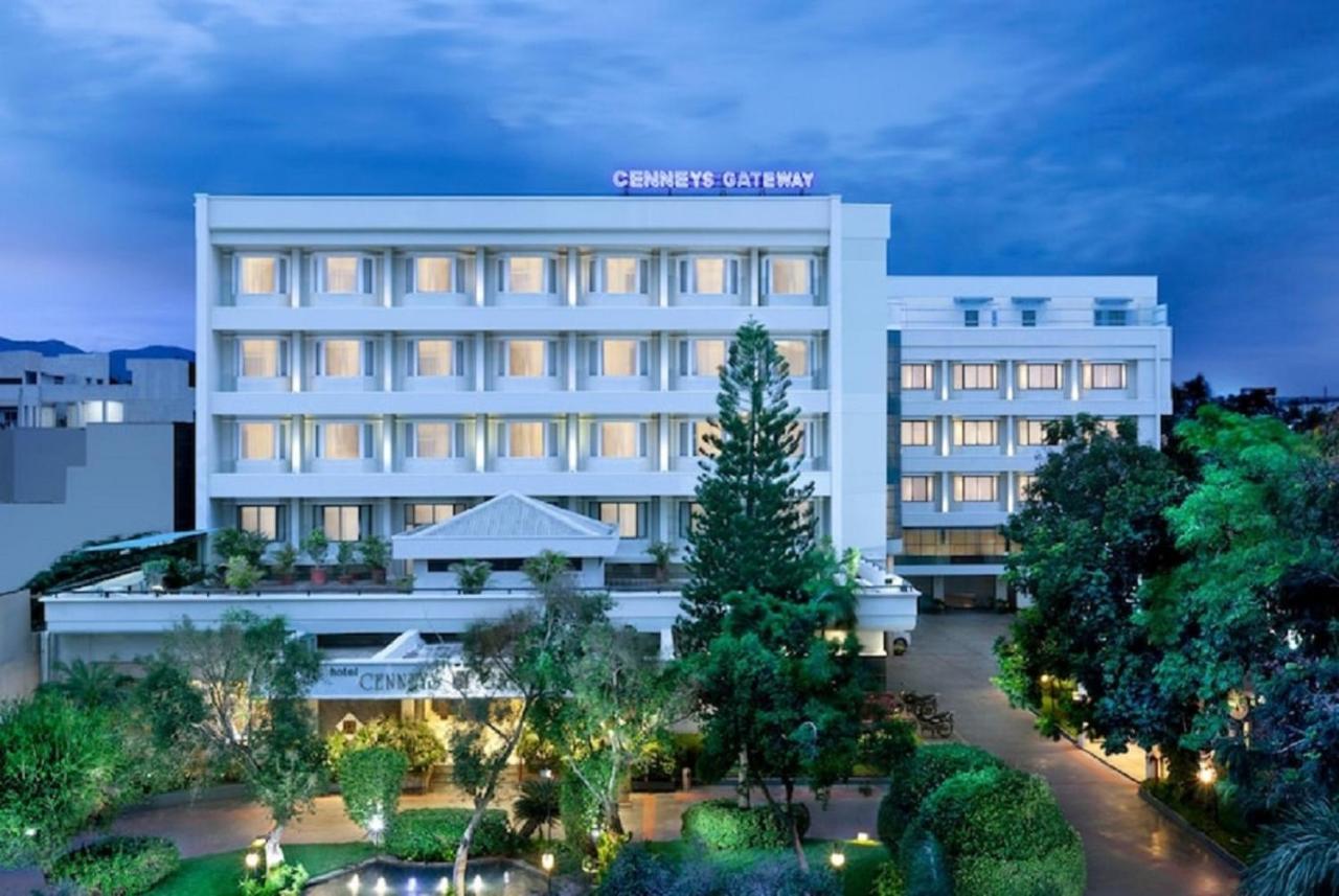 Hotel Cenneys Gateway Салем Екстер'єр фото